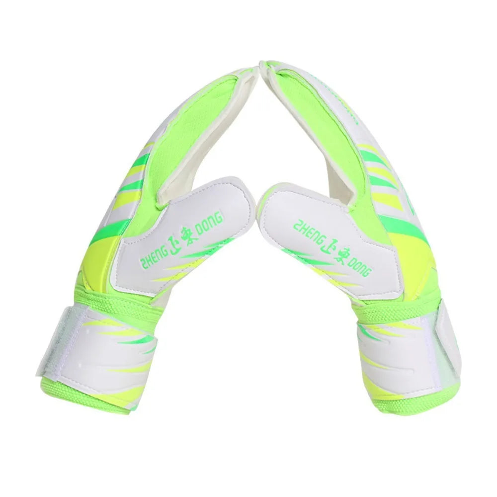 1 Pair of Wear-resistant Football Gloves Excellent Anti-slip Goalkeeper Gloves Thick Latex Non-Slip Football Training Gloves