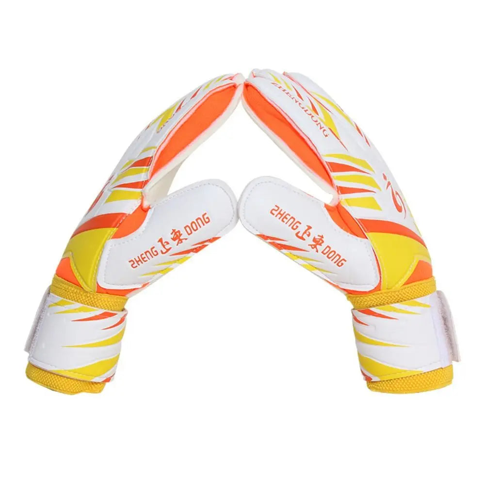 1 Pair of Wear-resistant Football Gloves Excellent Anti-slip Goalkeeper Gloves Thick Latex Non-Slip Football Training Gloves