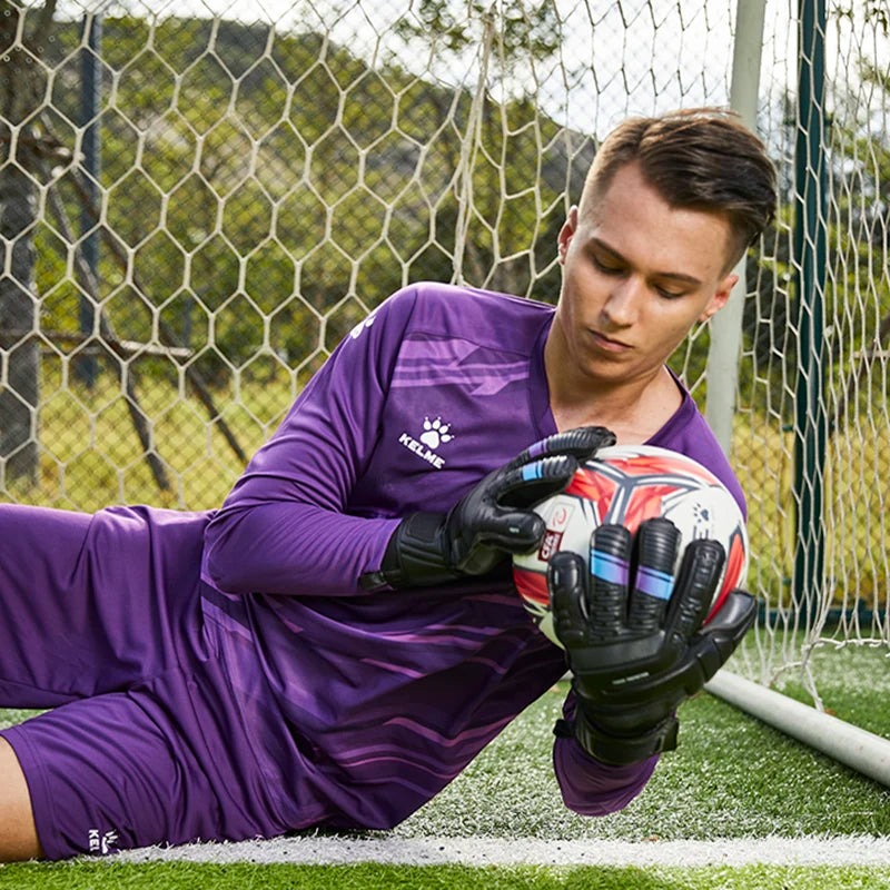 KELME Goalkeeper Gloves Man non-slip Removable fingers Futsal Football Training Gloves Professional Competition Soccer Equipment