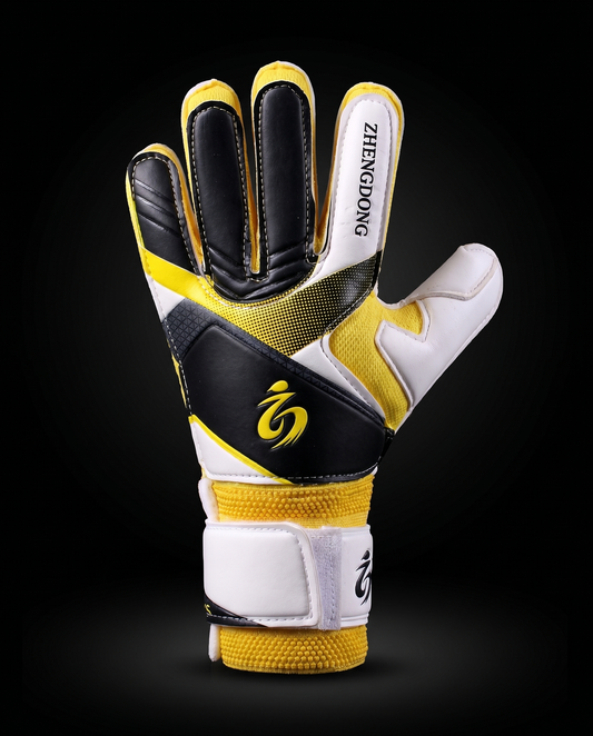 Professional goalkeeper gloves for adults