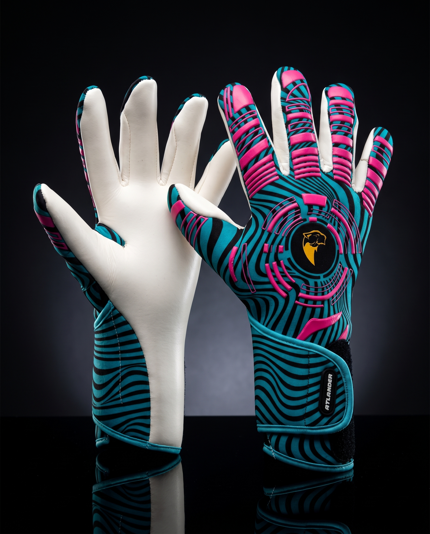 UNDERTHEBAR Edge Elite — Goalkeeper Gloves
